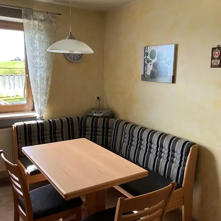Apartamento Laendliche Bei Im Allgaeu Buchenberg (Bavaria)